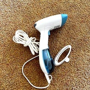 Clothes Steamer